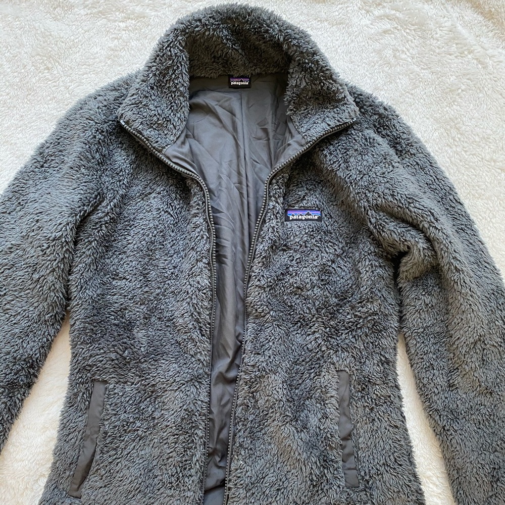 fuzzy Patagonia zip up